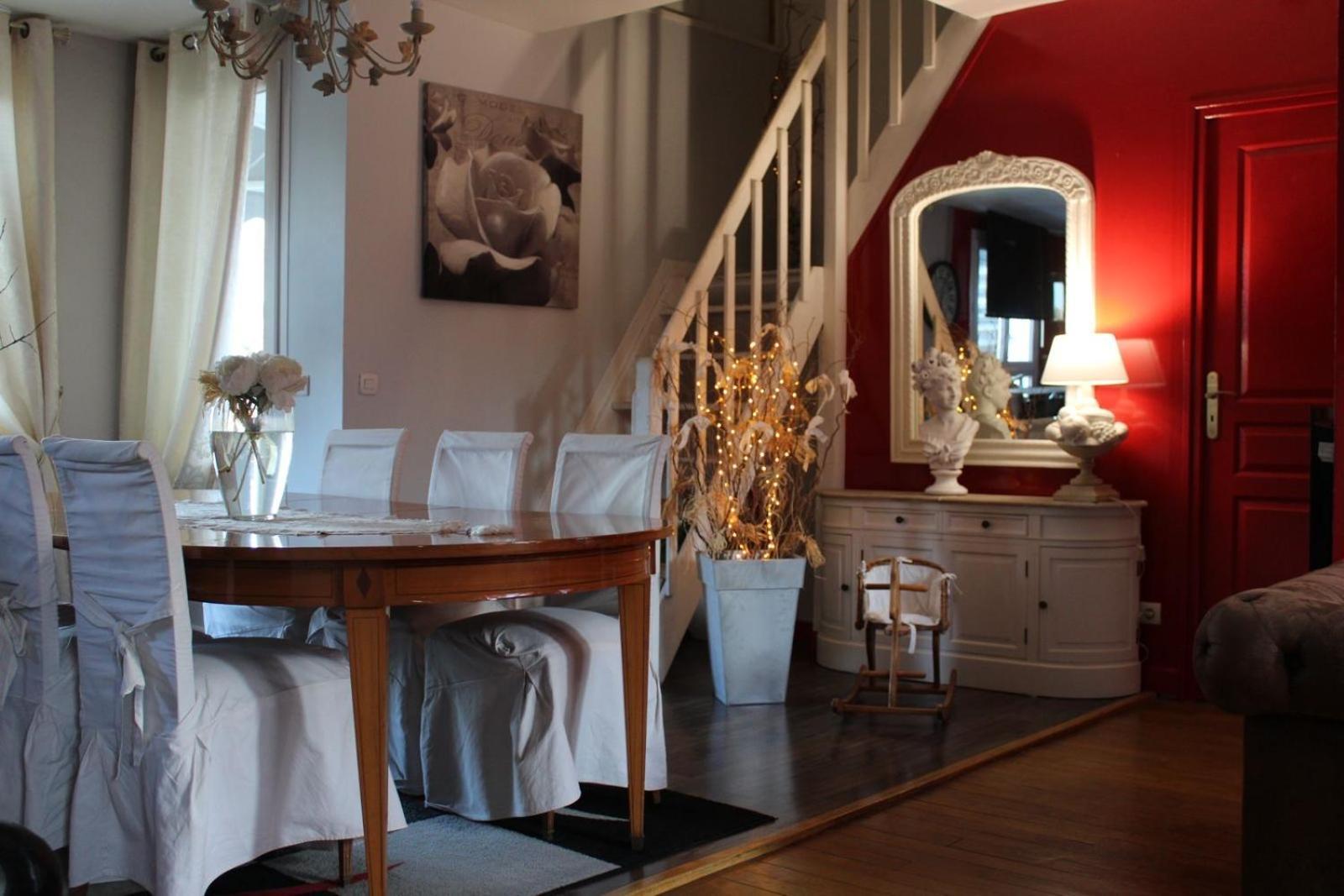 Chez Patou Bed and Breakfast Laval  Eksteriør billede
